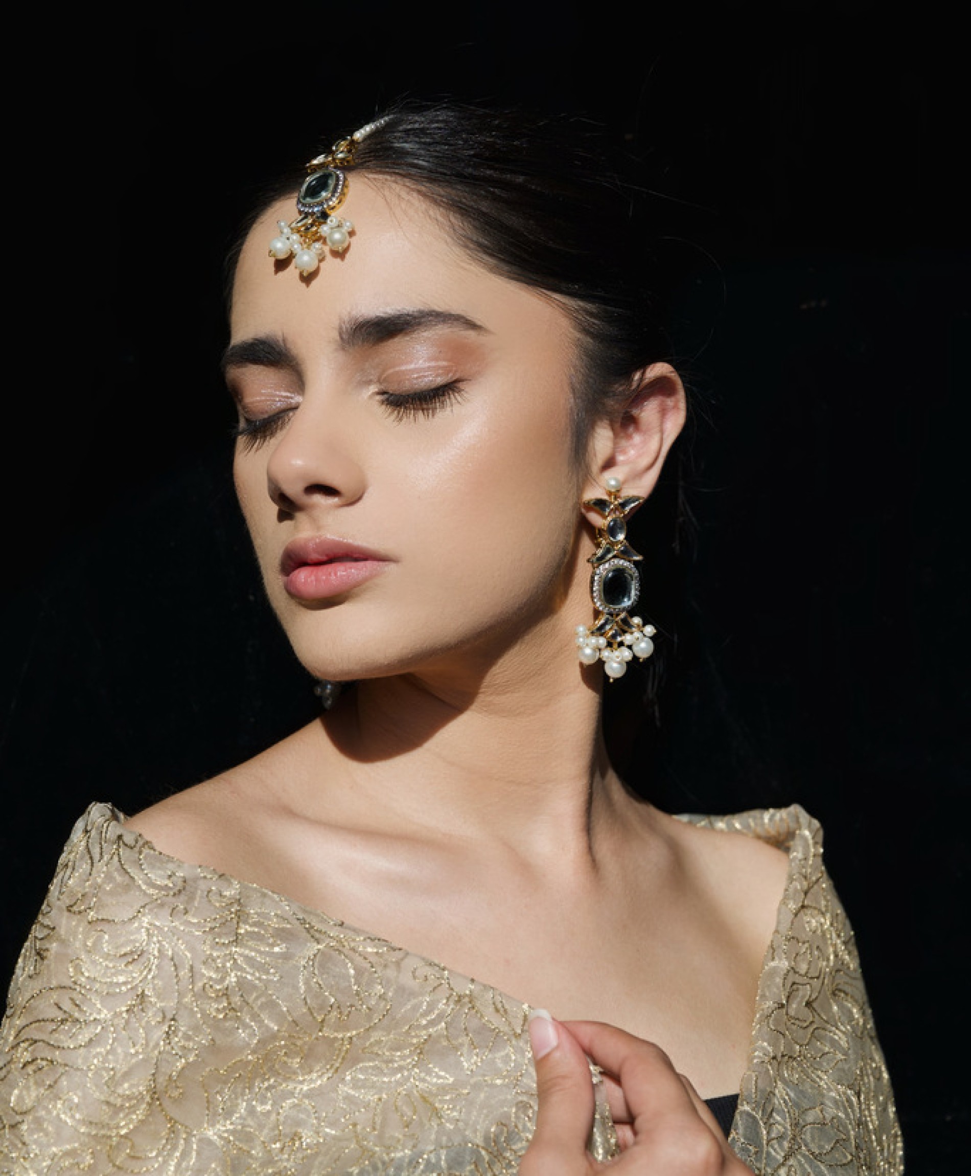 Raya Raya