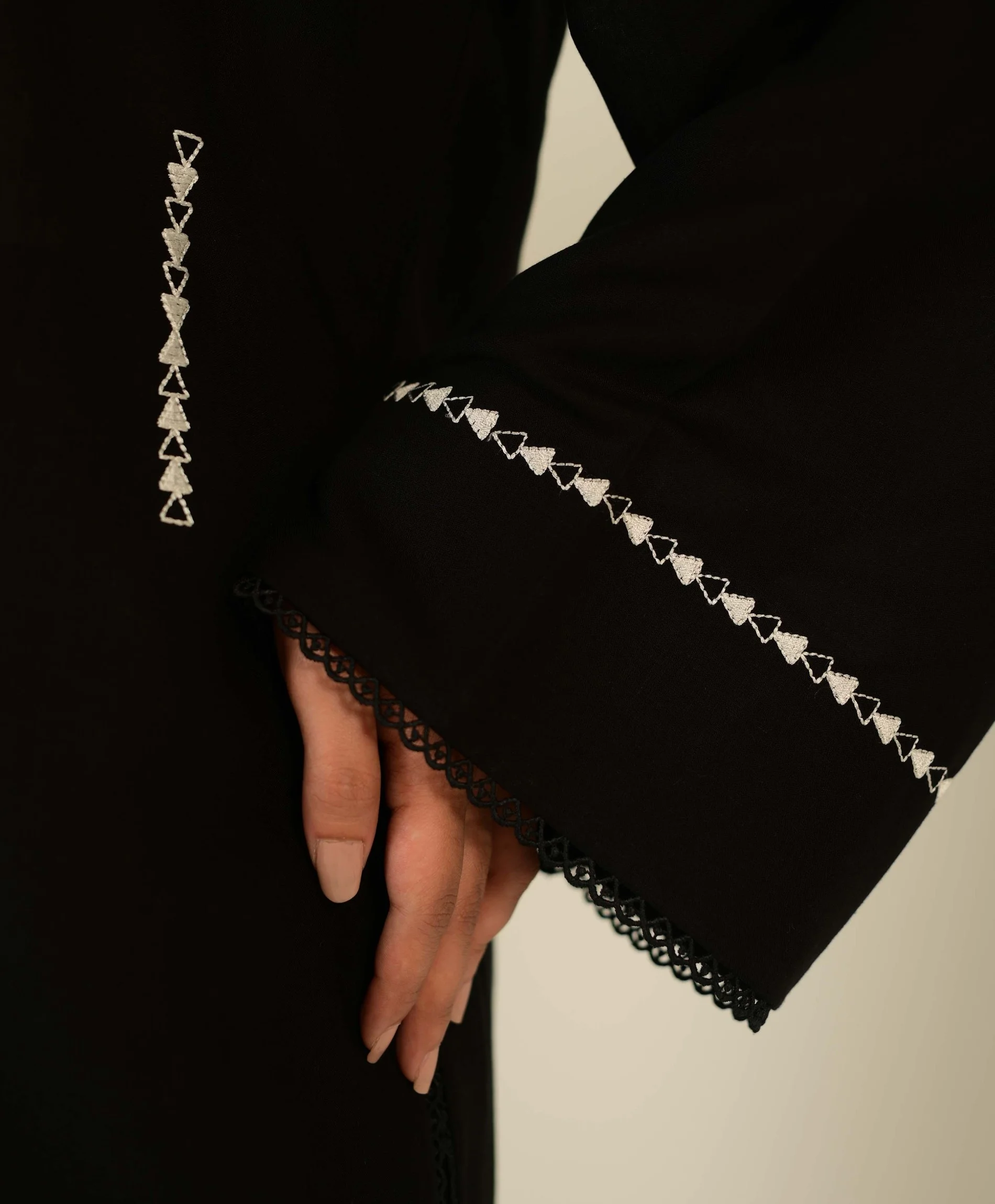 Mehwar Classic Black & White Embroidered Set | Tabasha Wear
